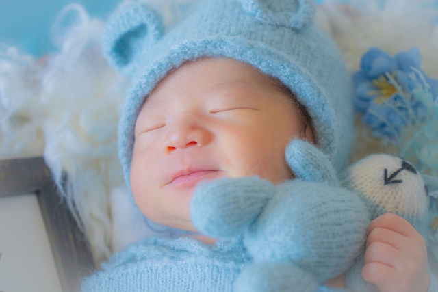 寝てる赤ちゃん